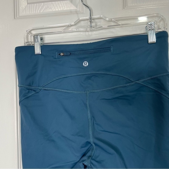 Lululemon Pace Rival Mid-Rise Crop - Picture 6 of 9